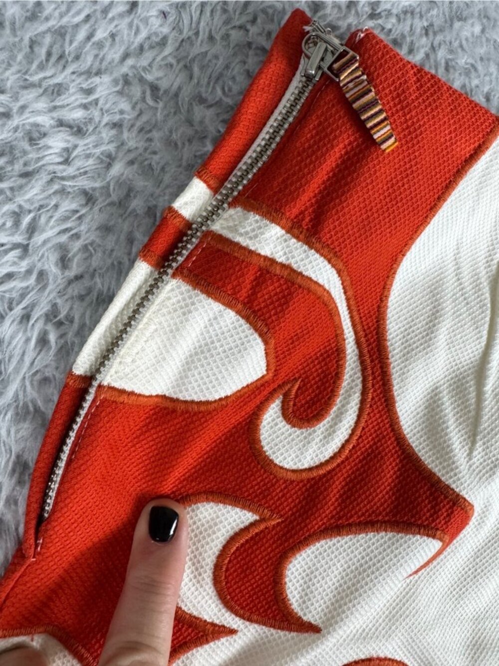 Vanessa Virginia Red White Cotton Skirt 10 Ornate Pattern Lined Hawaiian Travel - Picture 8 of 11